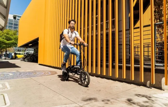 SWAGTRON electric bike eb5
